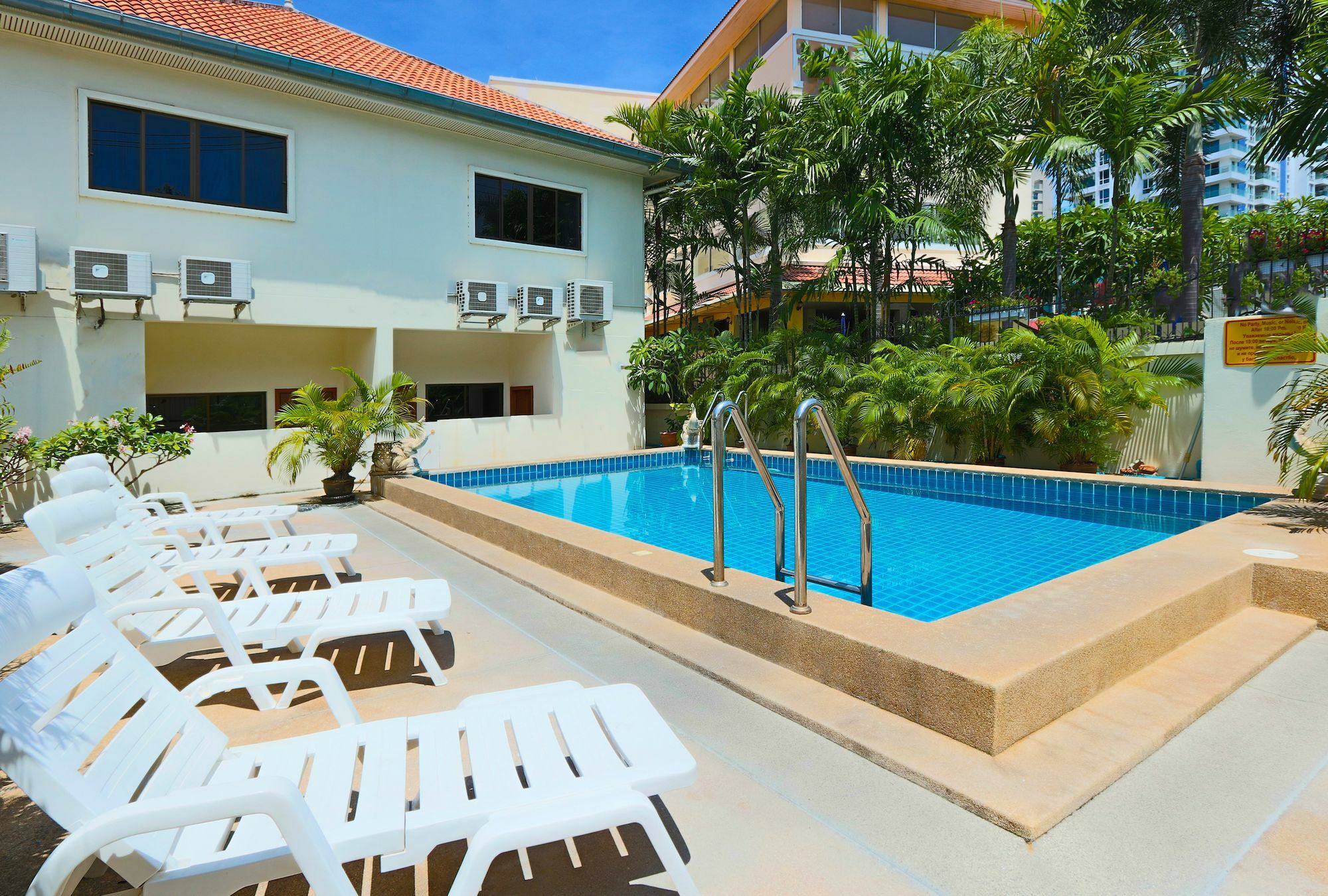 Ashford Villas Cosy Beach Pattaya ภายนอก รูปภาพ
