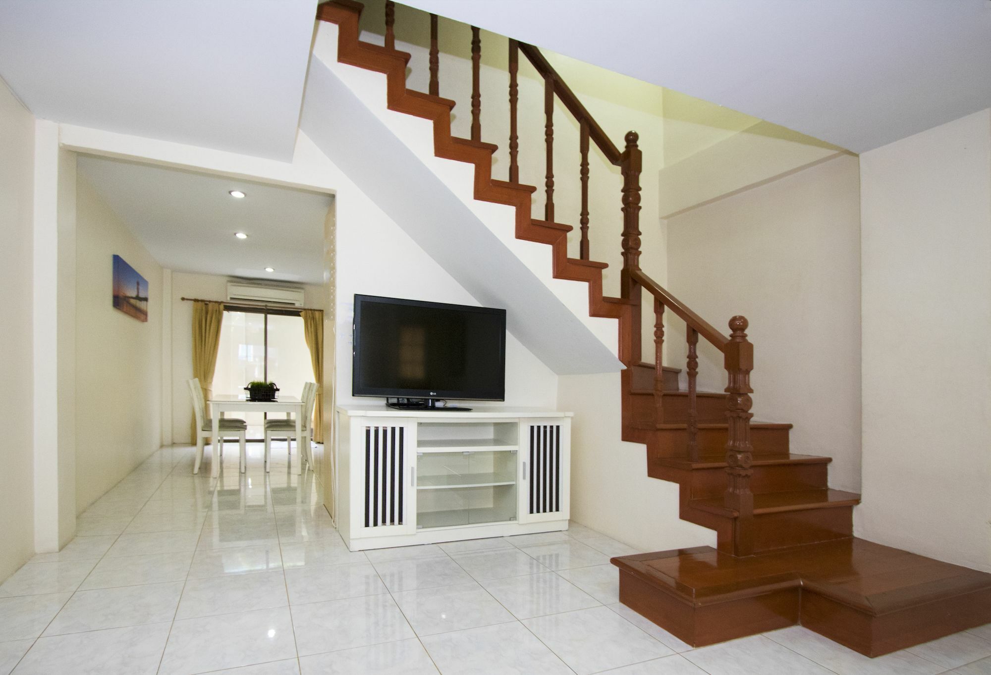 Ashford Villas Cosy Beach Pattaya ภายนอก รูปภาพ