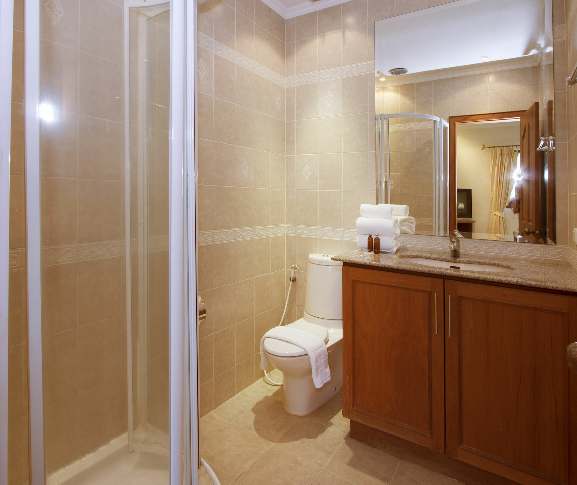 Ashford Villas Cosy Beach Pattaya ภายนอก รูปภาพ